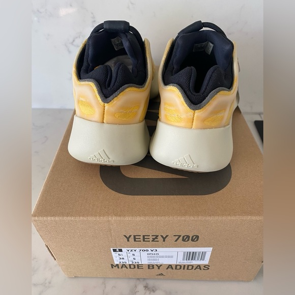 👟 YEEZY 700 YZY 👟 yellow/black - 🆕 📦 sneakers - Picture 6 of 8